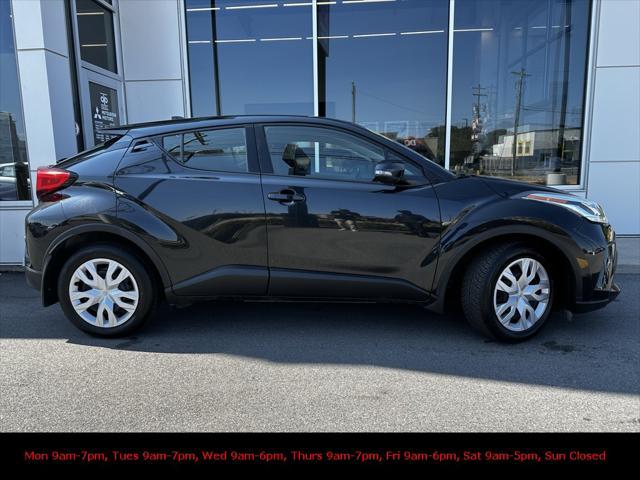 2022 toyota c-hr limited