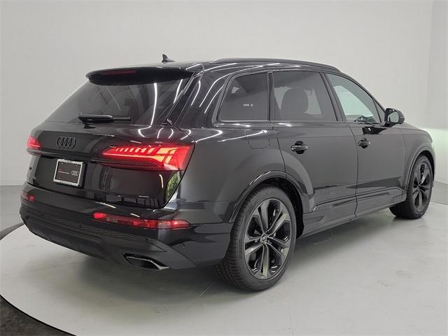 2025 audi q7 55 prestige