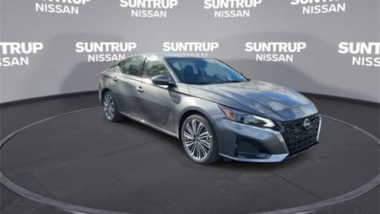2025 Nissan Altima