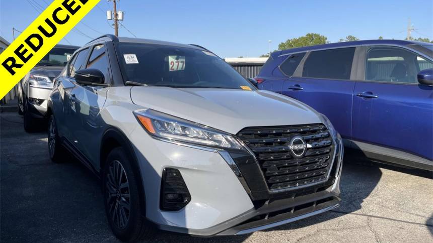 2024 nissan kicks sr
