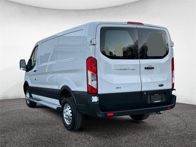 2023 ford transit-250
