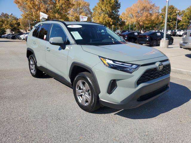 2023 toyota rav4 xle