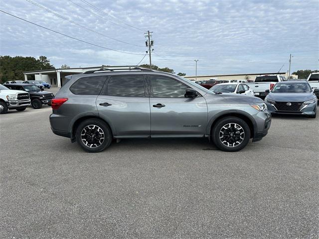 2019 nissan pathfinder sv