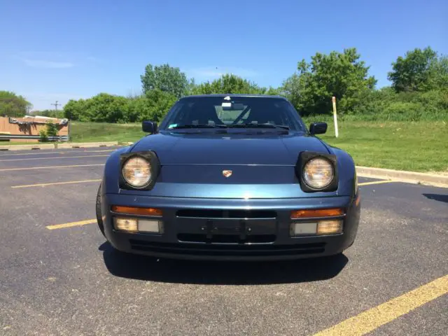 1987 porsche 944 turbo coupe 2-door 2.5l race ready with roll cage