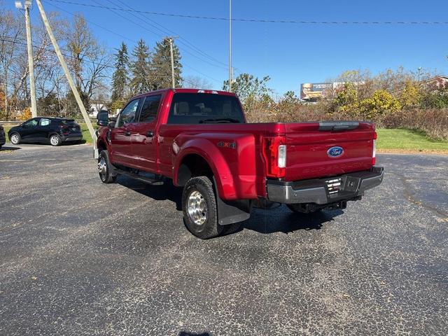 2019 ford f-350 xlt