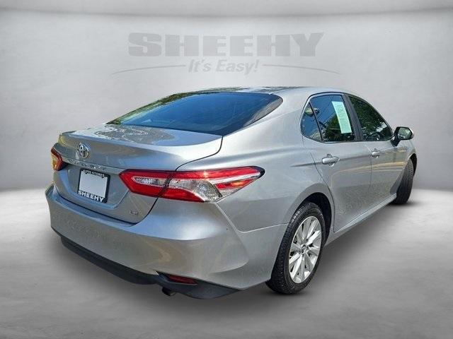 2018 toyota camry le