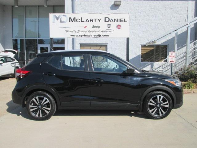 2020 nissan kicks sv