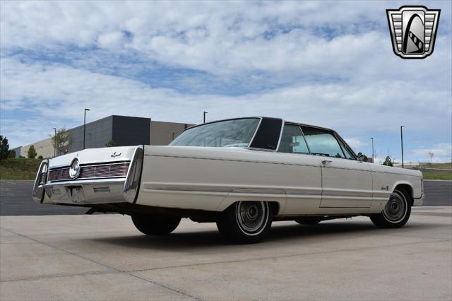 1967 chrysler imperial crown coupe