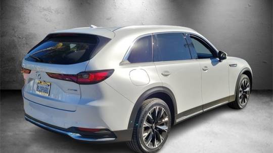 2024 Mazda CX-90