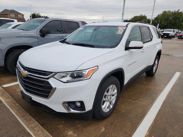 2021 chevrolet traverse lt leather