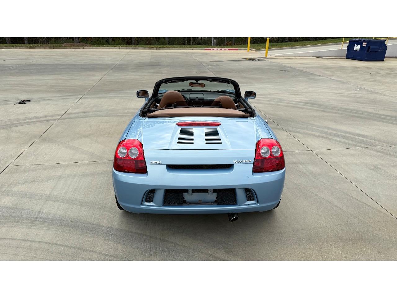 2003 toyota mr2 spyder