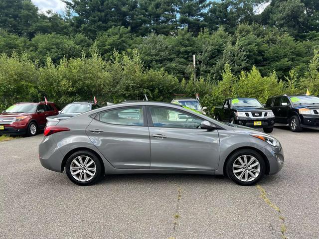 2014 hyundai elantra se