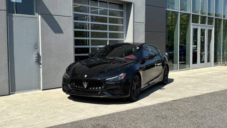 2022 maserati ghibli trofeo
