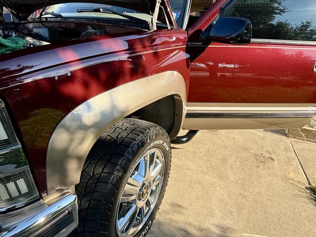 1998 chevrolet tahoe base