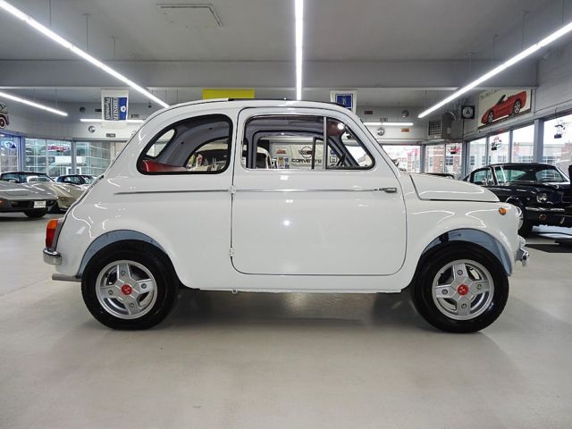 1964 fiat 500d fully restored white & red 2 cyl 4 speed manual runs great nuova
