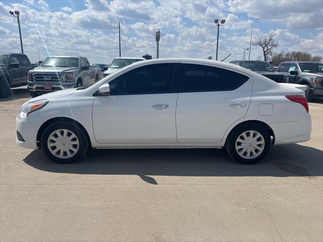 2018 nissan versa 1.6 sv