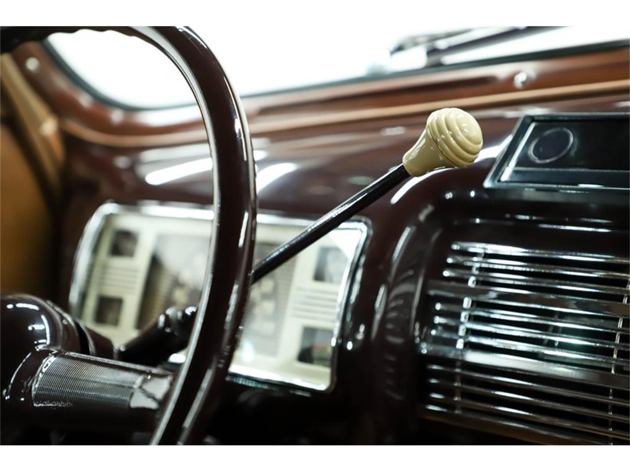 1940 ford custom