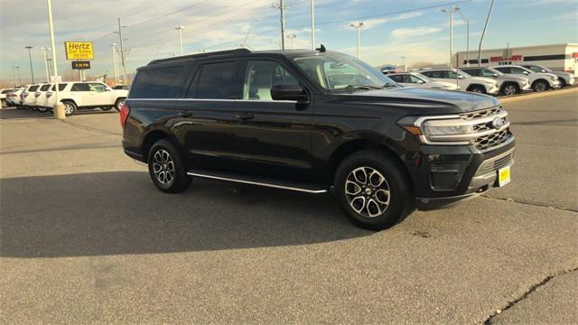 2023 ford expedition xlt max