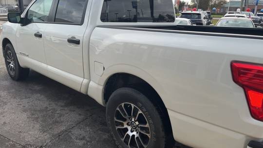2022 Nissan Titan
