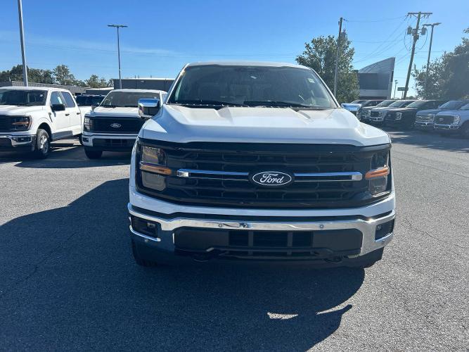 new 2024 ford f-150 xlt 4wd supercrew 5.5 box
