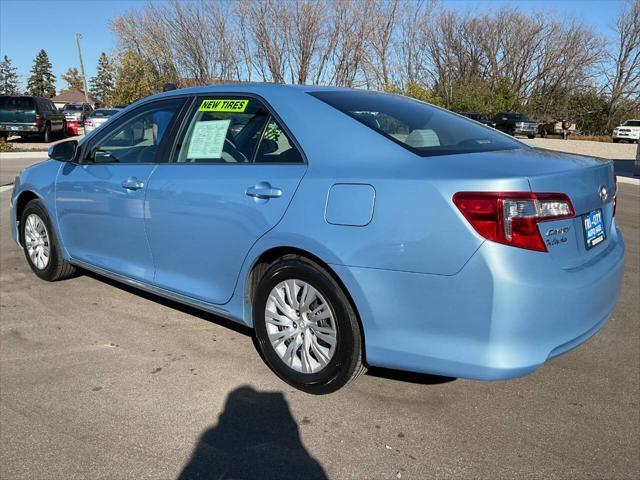 2012 toyota camry le