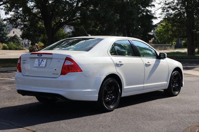 2011 ford fusion se