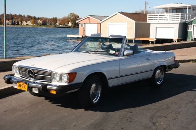 178 mercedes benz 450sl two door, two seat, two manual top convertible