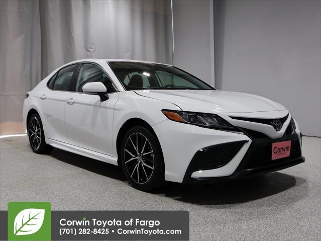 2024 toyota camry se