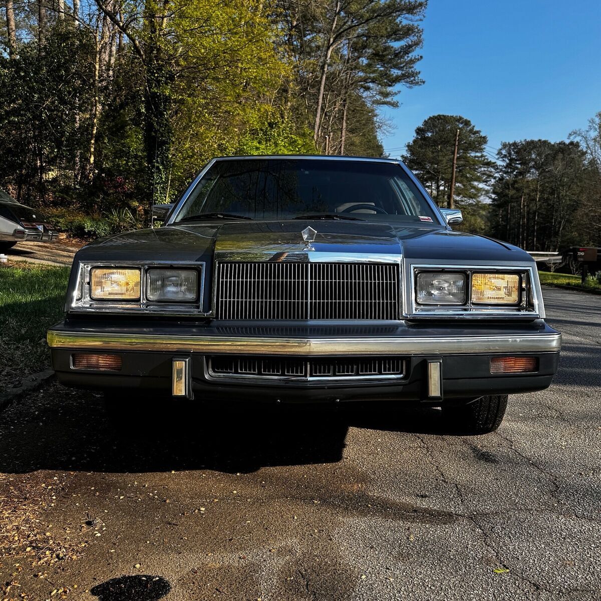 1985 chrysler executive limousine blue