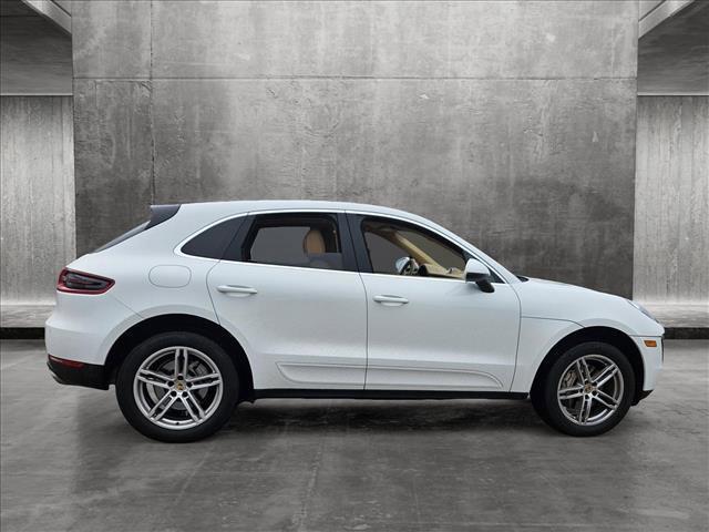 2016 porsche macan s