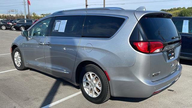 2020 chrysler pacifica touring l