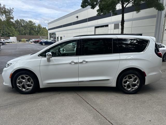 2022 chrysler pacifica limited