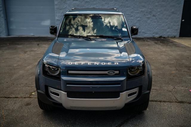 2022 land rover defender 110 se