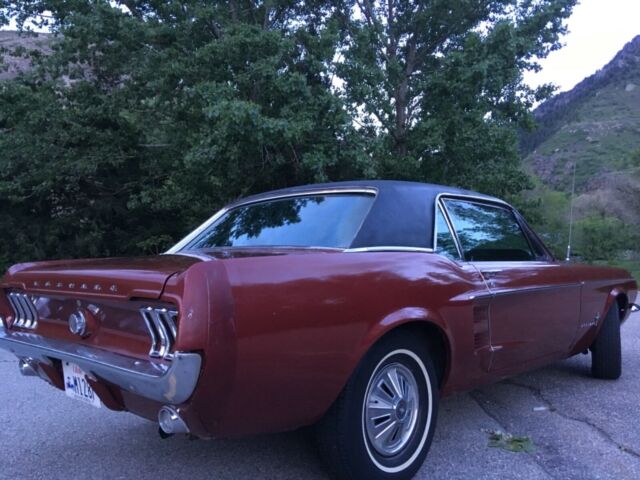 1967 ford mustang coupe, low miles, cold a/c, rust free