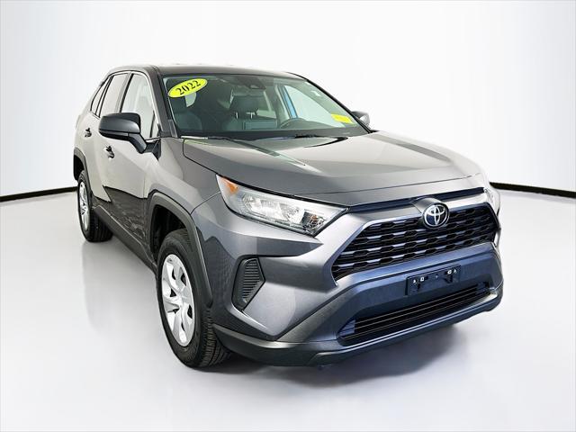 2022 toyota rav4 le