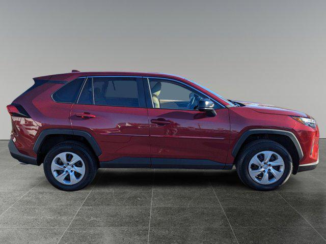 2023 toyota rav4 le