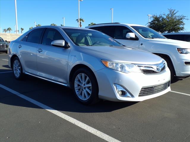 2014 toyota camry hybrid xle