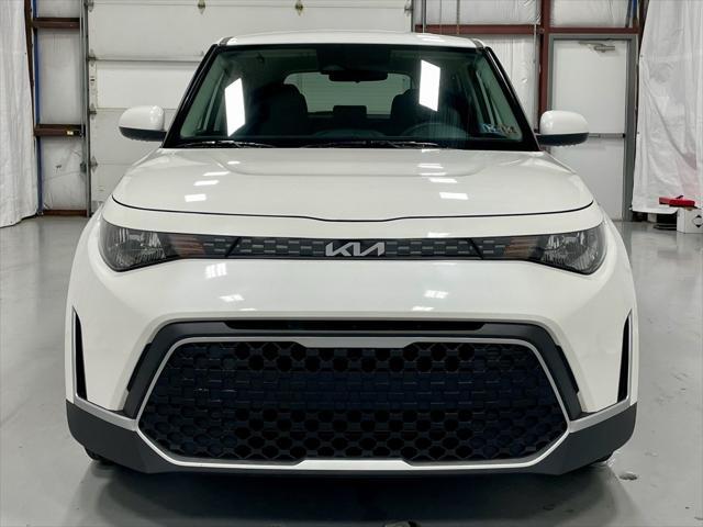 2024 kia soul lx