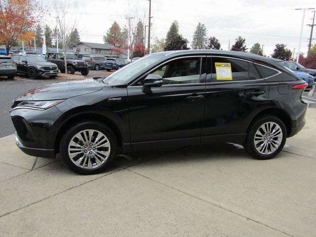 2021 toyota venza xle