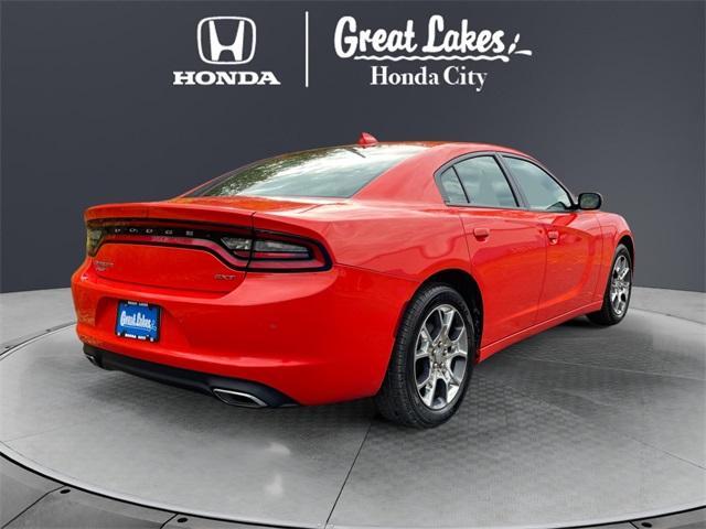 2016 dodge charger sxt