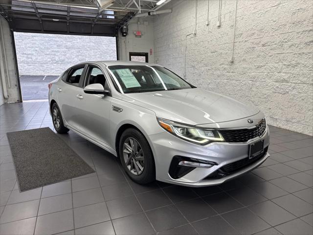 2020 kia optima lx