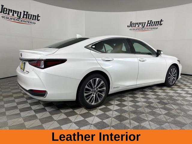 2021 lexus es 300h 300h