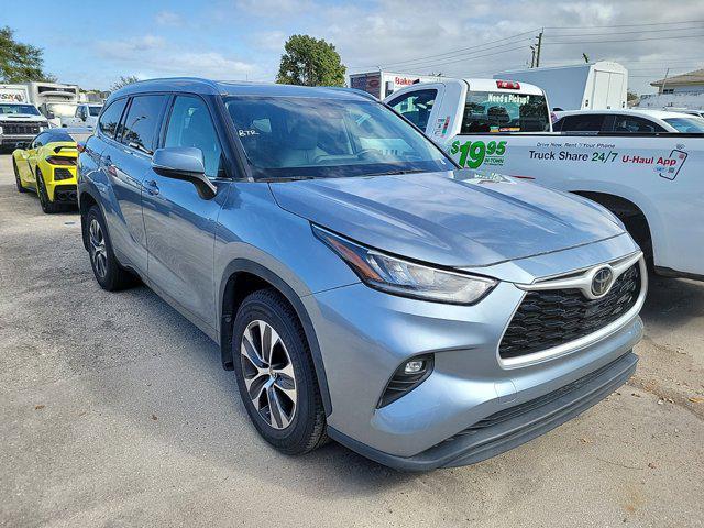 2020 toyota highlander xle