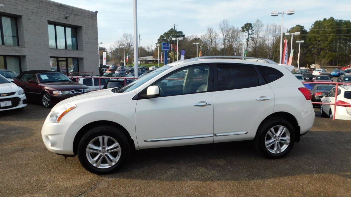 2013 nissan rogue sv