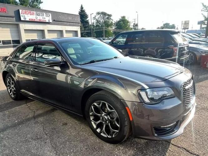 2016 chrysler 300 300s alloy edition sedan 4d in dearborn, michigan
