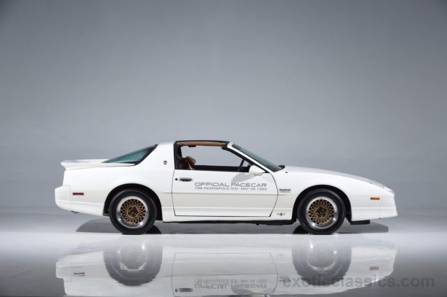 1989 pontiac firebird trans am gta 23,802 miles hatchback v6 3.8l m