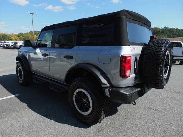 2022 ford bronco black diamond