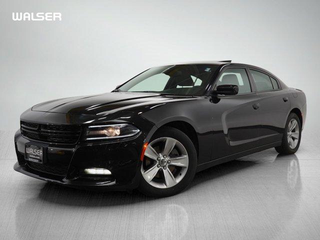 2015 dodge charger sxt