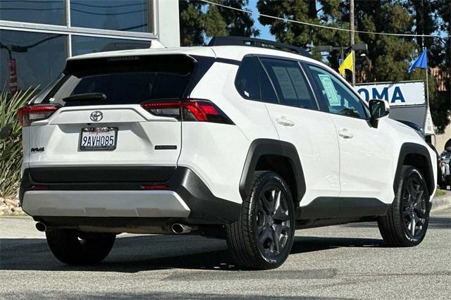 2022 toyota rav4 adventure
