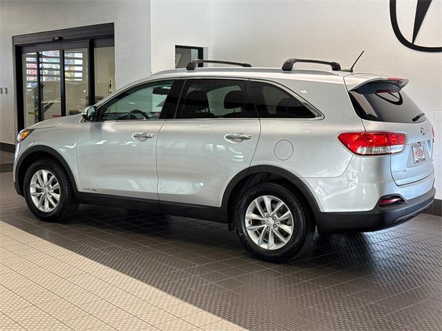 2017 kia sorento lx